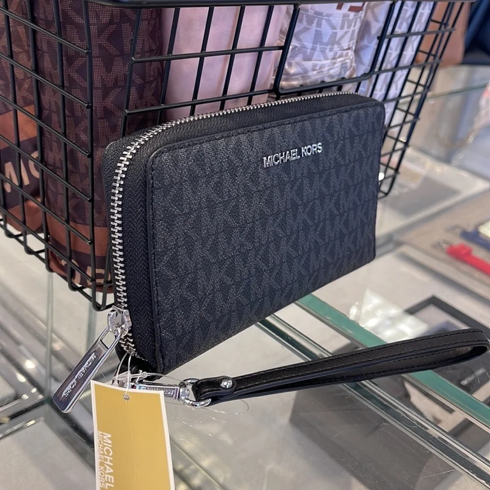 Michael Kors MK Signature Large Flat Multi-Function Phone Case Wallet Wristlet